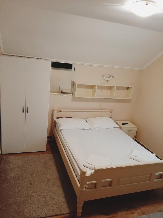 Guest House Colovic Ζλάτιμπορ Εξωτερικό φωτογραφία