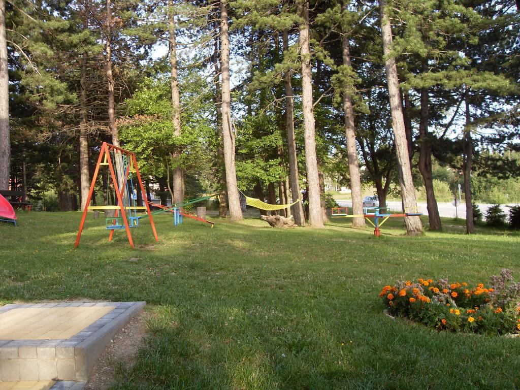 Guest House Colovic Ζλάτιμπορ Εξωτερικό φωτογραφία